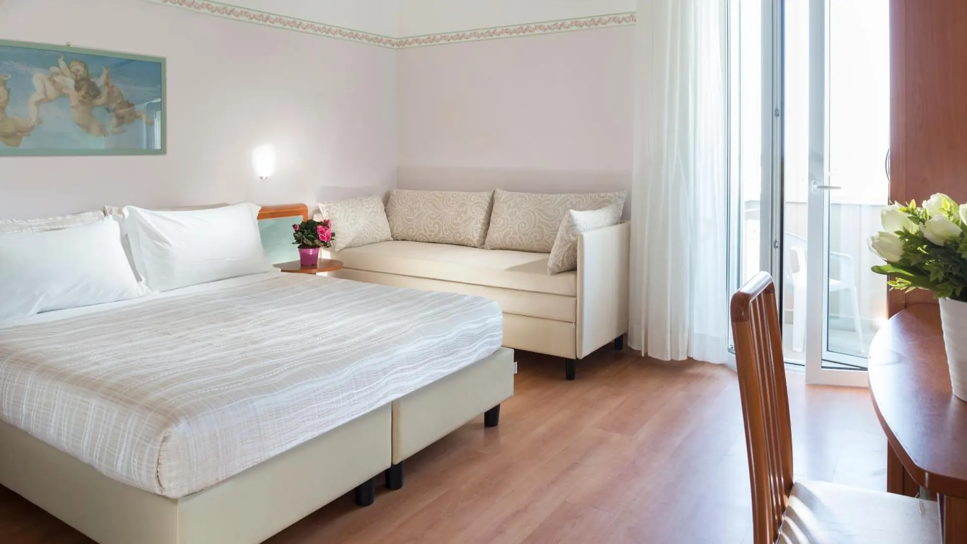 Hotel Sympathy Rímini Italia