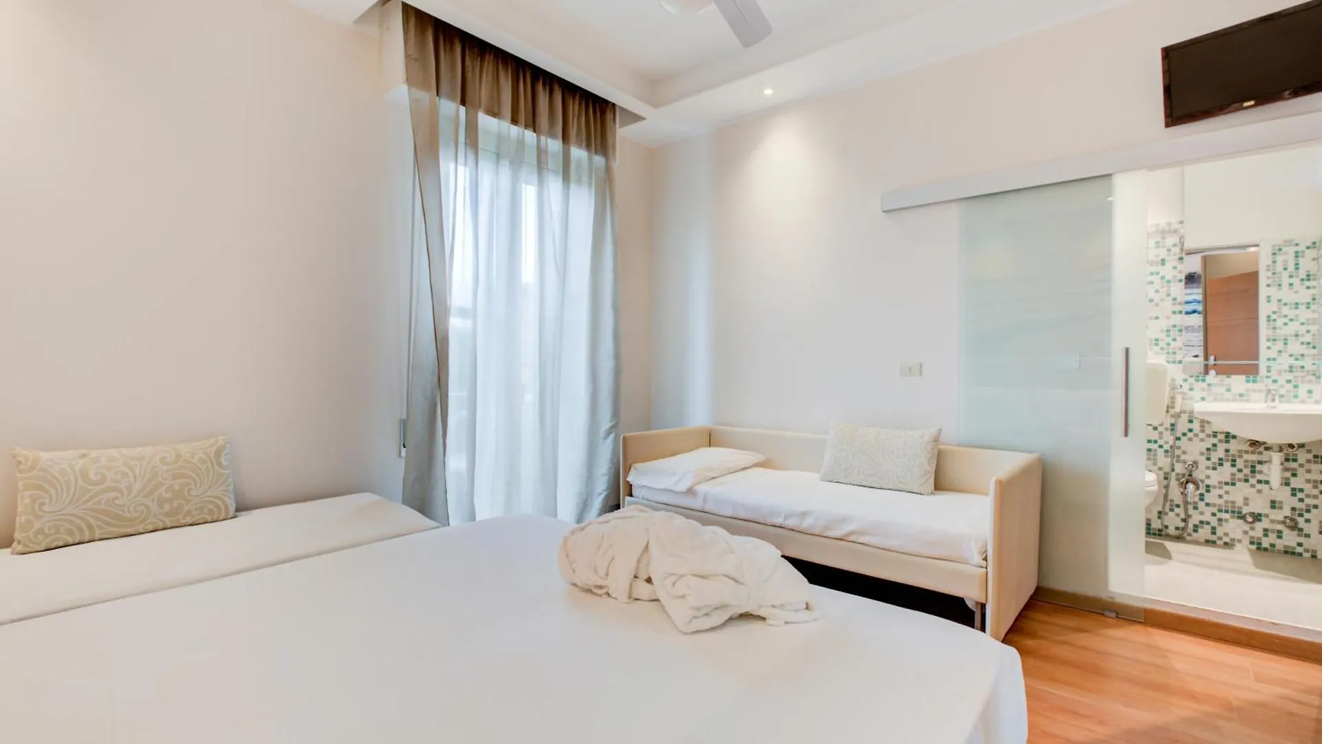 ***  Hotel Sympathy Rimini Italia